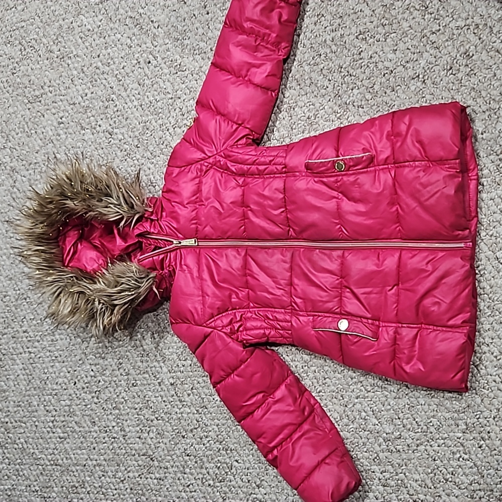 Girls Michael Kors puffer jacket size 5/6 pink with detachable hood